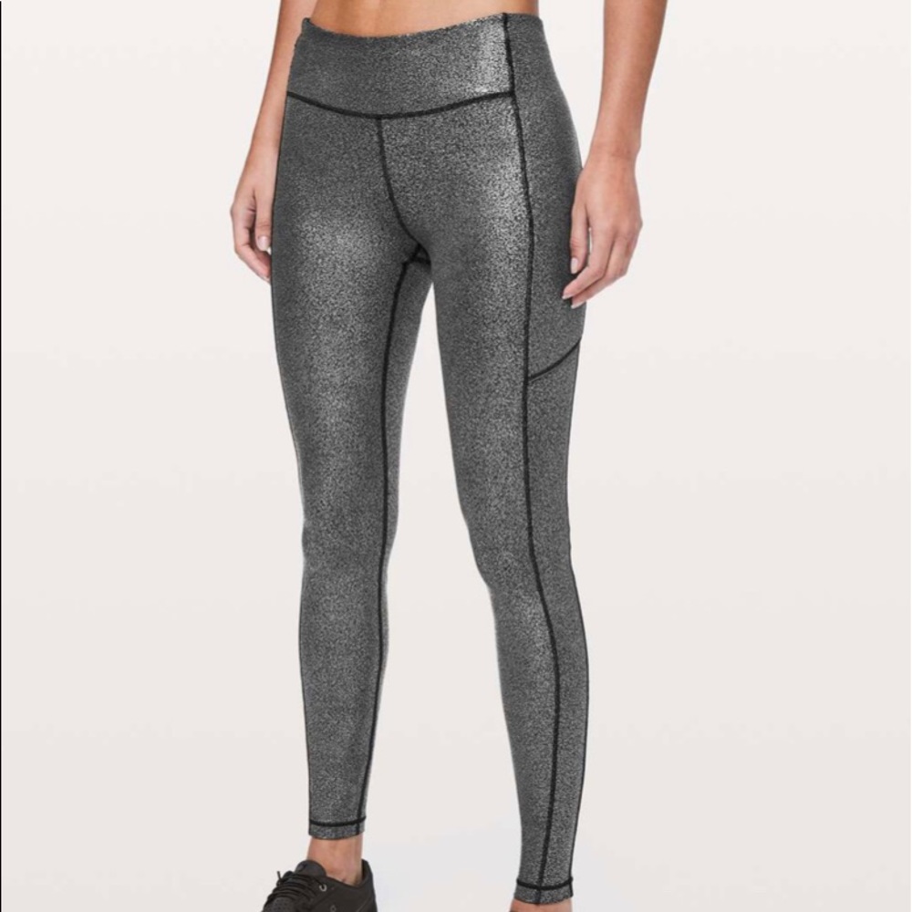 Lulu Speed Up Tight *28"
Luminosity Foil Print